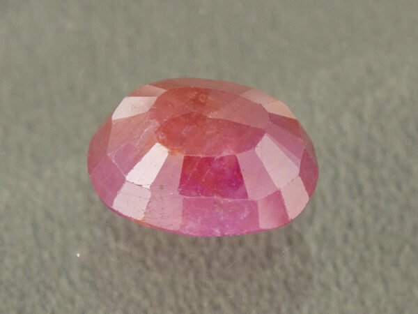 African Ruby 4.74 Carat back profile showing polished underside