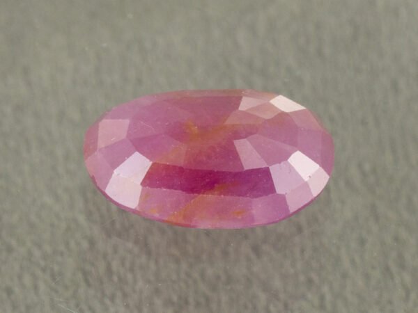 African Ruby 4.92 Carat back profile showing polished underside