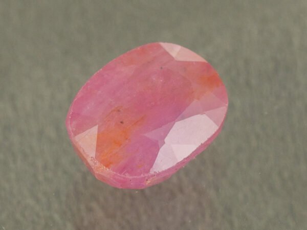 Natural African Ruby Manik 5.40 Carat main view red oval gemstone