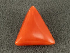 italian red coral moonga 4.31 carat back profile triangle gemstone