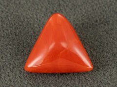 italian red coral moonga 4.33 carat main view triangle cabochon gemstone