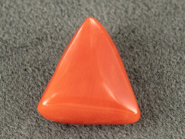 italian red coral moonga 4.36 carat main view triangle cabochon gemstone