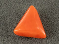 italian red coral moonga 4.38 carat main view triangle cabochon gemstone