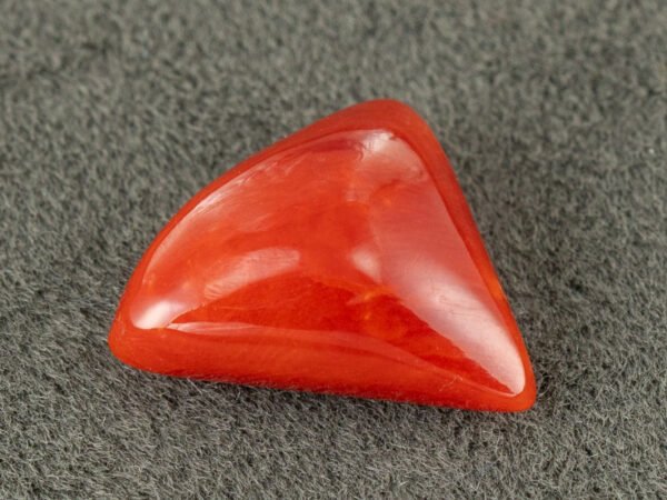 italian red coral moonga 4.39 carat main view triangle cabochon gemstone