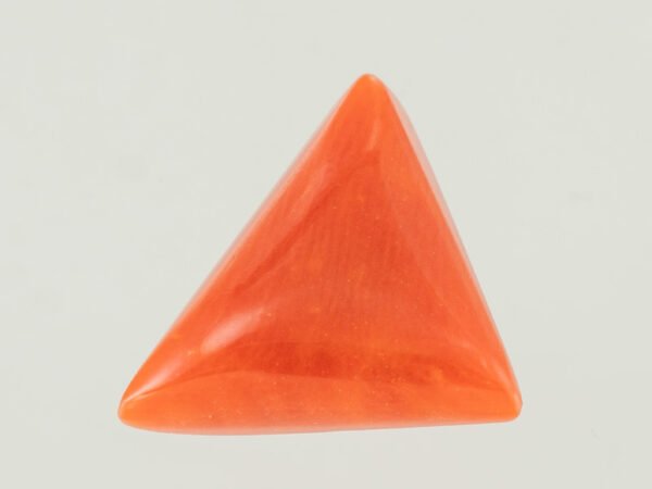 italian red coral moonga 4.50 carat main view triangle cabochon gemstone