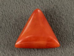 Italian red coral moonga 5.31 carat main view triangle cabochon stone