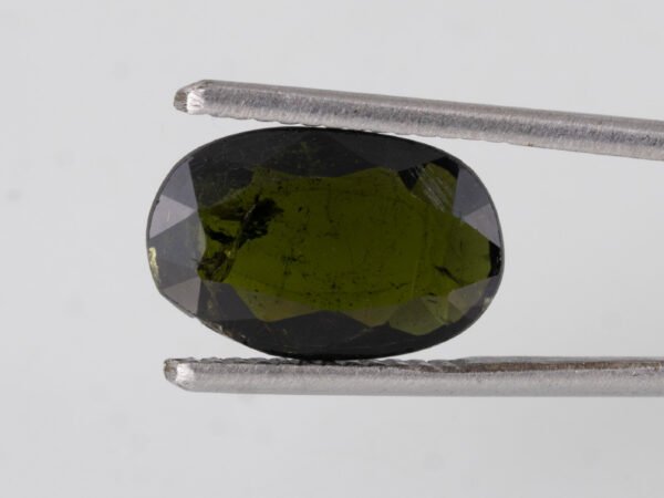 black tourmaline 3.68 carat side low profile 4mm depth