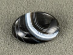 Natural Sulemani Hakik Agate Stone 13.70 Carat main polished view