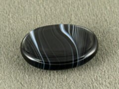 Natural Sulemani Hakik Agate Stone 16.34 Carat back view with linear banding