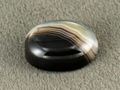 Natural Sulemani Hakik 16.50 Carat Agate Stone main view with natural banding