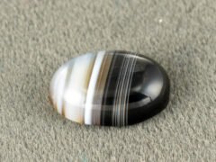 Natural Sulemani Hakik 5.48 Carat Agate Stone main view with natural banding