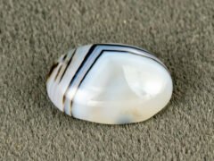 Natural Sulemani Hakik 6.63 Carat Agate Stone main view with natural banding