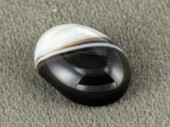 Sulemani Hakik 8.31 Carat alternate side profile showing 5.8 mm dome