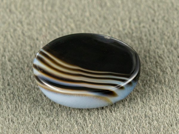 Natural Sulemani Hakik Agate Stone 8.37 Carat back side view