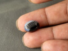 Natural Sulemani Hakik Agate Stone 8.37 Carat in-hand size reference