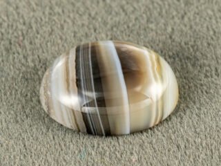 Natural Sulemani Hakik 9.68 Carat Agate Stone main view with natural banding