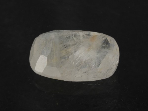 white sapphire Safed Pukhraj pavilion back 8.08 carat