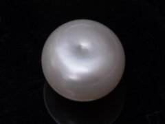 Cultured Pearl Moti 10.18 carat back view rounded surface SKU RG-PEARL-B1-10.18-12x9