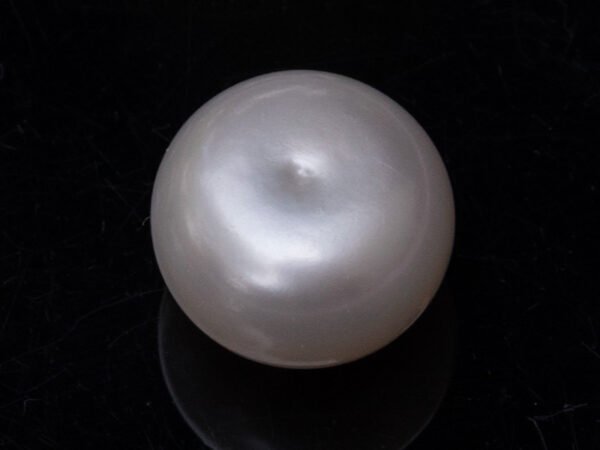 Cultured Pearl Moti 10.18 carat back view rounded surface SKU RG-PEARL-B1-10.18-12x9