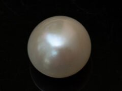 Cultured Pearl Moti 10.33 carat top view creamish white round shape
