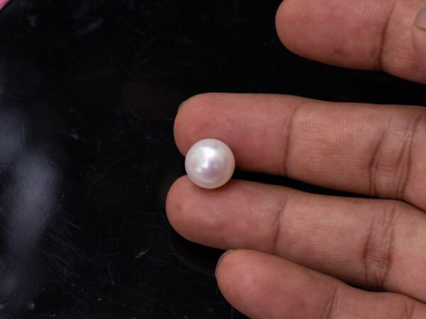 Cultured Pearl Moti 10.43 carat in-hand actual size SKU RG-PEARL-B1-10.43-11.9x9.7
