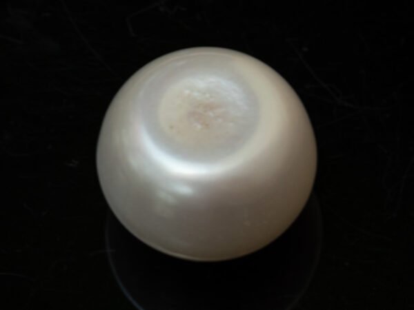 Cultured Pearl Moti 10.99 carat back view rounded surface