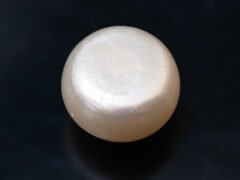 Cultured Pearl Moti 4.69 carat back view rounded shape