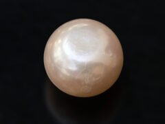 Cultured Pearl Moti 4.98 carat back view rounded shape