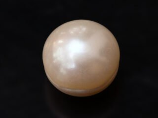 Cultured Pearl Moti 5.24 carat top view creamish white round shape
