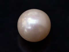 Cultured Pearl Moti 5.25 carat back view rounded shape