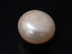 Cultured Pearl Moti 5.52 carat back view rounded shape