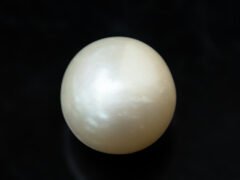 Cultured Pearl Moti 5.80 carat back view rounded shape