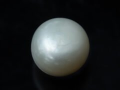 Cultured Pearl Moti 6.20 carat back view rounded shape