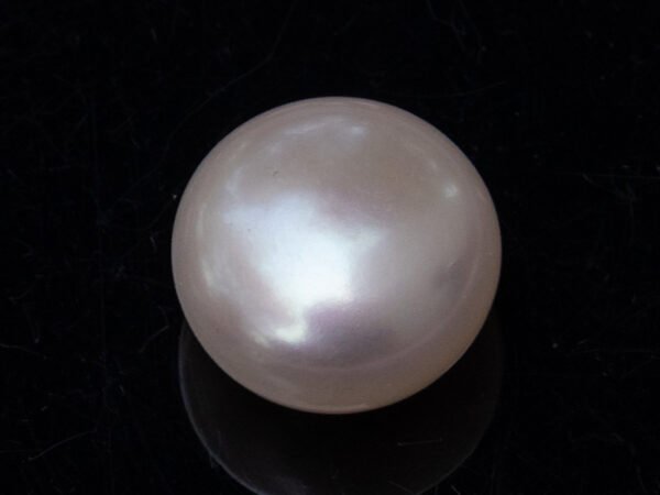 Cultured Pearl Moti 8.56 carat top view creamish white round shape SKU RG-PEARL-B1-8.56-12x8-2