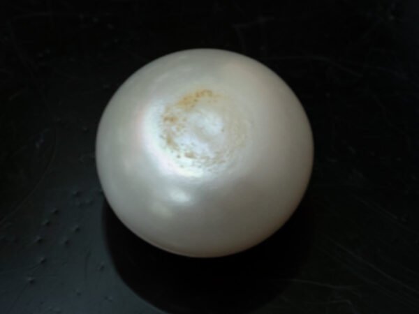 Cultured Pearl Moti 8.57 carat back view rounded surface