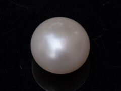Cultured Pearl Moti 8.60 carat top view creamish white round shape SKU RG-PEARL-B1-8.60-11x9