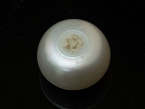 Cultured Pearl Moti 8.71 carat back view rounded surface