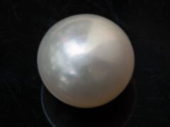 Cultured Pearl Moti 8.90 carat top view creamish white round shape