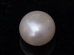 Cultured Pearl Moti 8.96 carat top view creamish white round shape SKU RG-PEARL-B1-8.96-11.5x8.9