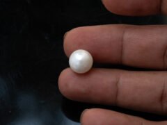 Cultured Pearl Moti 9.00 carat in hand actual size