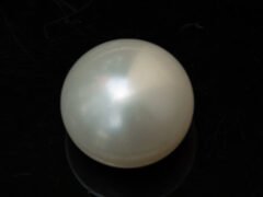 Cultured Pearl Moti 9.02 carat top view creamish white round shape