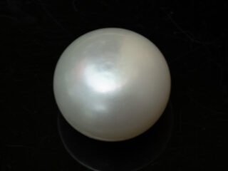 Cultured Pearl Moti 9.28 carat top view creamish white round shape