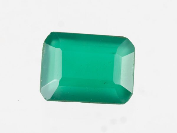 certified-natural-green-onyx-stone-2-91-carat-3-20-ratti-21-top-view