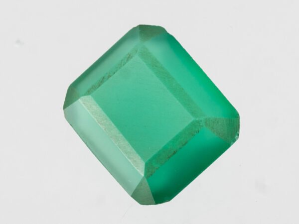 certified-natural-green-onyx-stone-3-75-carat-4-12-ratti-32-side-view