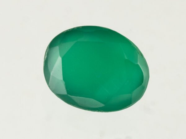 certified-natural-green-onyx-stone-4-16-carat-4-57-ratti-52-side-view