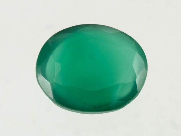 certified-natural-green-onyx-stone-4-23-carat-4-65-ratti-55-top-view