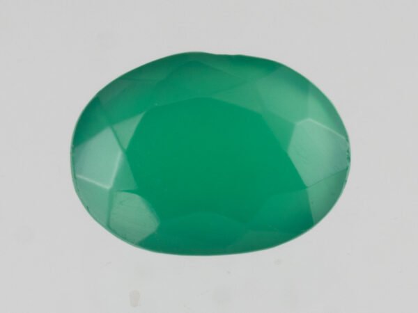Green Onyx Stone Onex 4.5 carat actual size oval cut