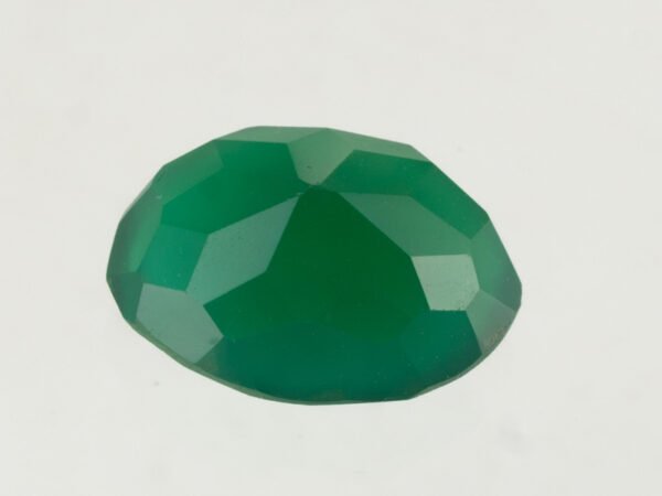 certified-natural-green-onyx-stone-4-57-carat-5-02-ratti-46-back-view