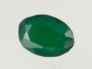 Onyx Stone (Onex Ratna) 4.57 Carat (5.02 Ratti) Oval Cut
