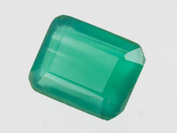 certified-natural-green-onyx-stone-4-85-carat-5-33-ratti-31-side-view